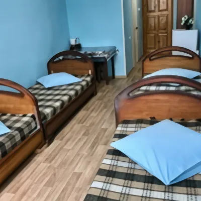 Yubilejnaya Hotel Parnas附近的飯店