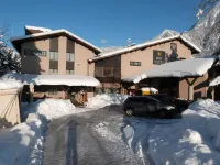 Hotel Sportcenter Fünf Dörfer AG Hotels in Furna