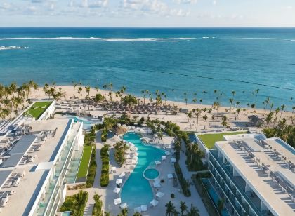 Serenade Punta Cana Beach & Spa Resort