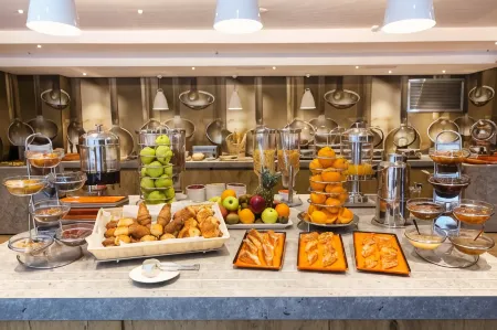 Ibis Yerevan Center Отели в г. Ереван