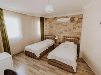 卡拉坎帕克霍特爾-達拉曼機場 達拉曼酒店