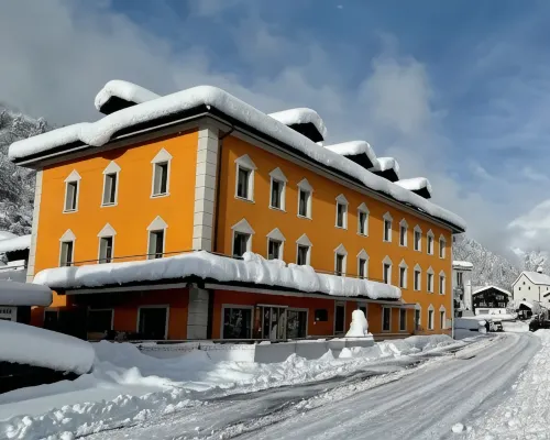 Boutique Und Bier Hotel des Alpes Hotels in Fiesch