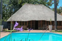 Luxury Heights Bed and Breakfast- Pool Ready for Use