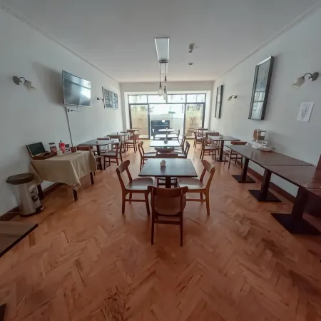 Hotel Divasto