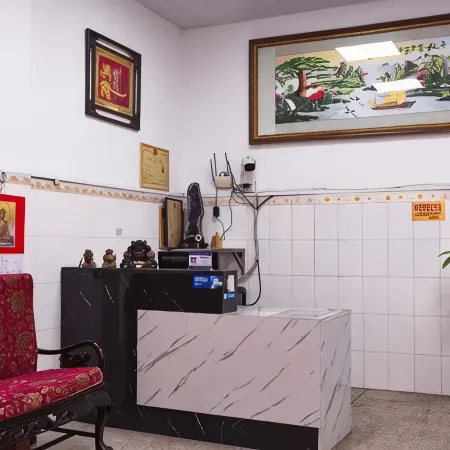 Qianhe Hotel