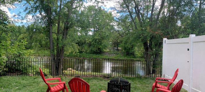 Lovely 3 Bedroom Rental on the Au Sable River Hotels in Jay