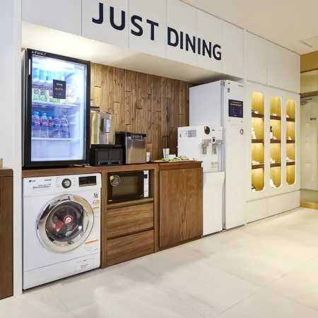 Just Sleep Hotel Dasan New City Отели рядом с достопримечательностью «Гробница Сарын»