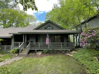 Mountain retreat! With spectacular views! Hotels in 