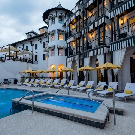 The Pearl Hotel