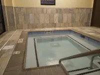 Hampton Inn & Suites Bismarck/Northwest - Hot Tub