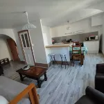 BEAUTIFUL CITY CENTER APARTMENT FOR FAMILY OR GROUP TRAVEL - Wifi