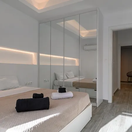 Icarus Minimal 2bedroom Bliss