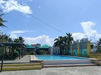 La Patricia Hotel de Baler - プール