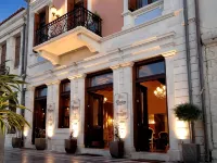 Civitas Suites Hotel