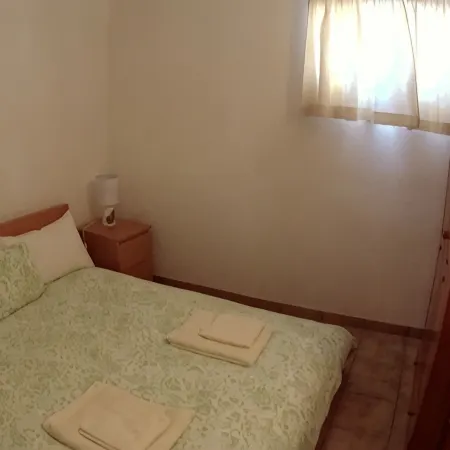 CASA EDEN Apartment with mountain views 2 bedrooms and 1 bathroom kitchen area