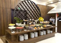 Elephants Hotel - breakfast
