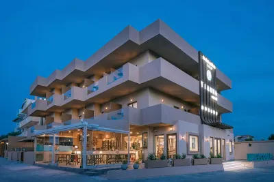 Yianna Caravel "by Checkin" Hotels near Amoudara Beach