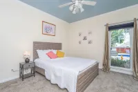 Halcyon Oasis-POOL+Dog Friendly/Close to Eastchase