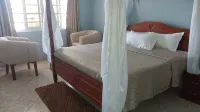 SUMMER OASIS HOTEL