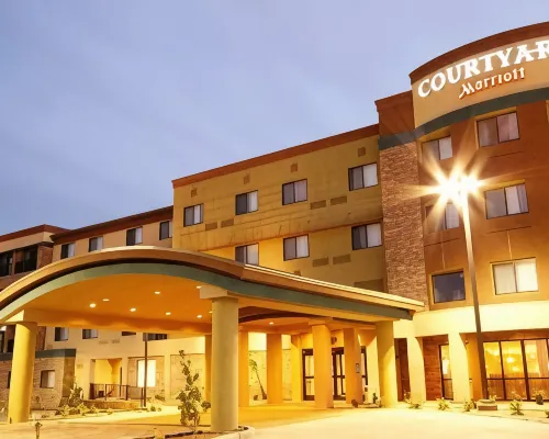 Courtyard Victorville Hesperia Hotels in Hesperia