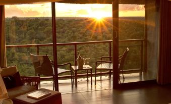 Victoria Falls Safari Club