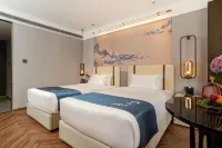 The Tianjin Eye JIANGUO PALACE Hotel