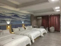 國中優客飯店（恐龍博物館店） - 廚房