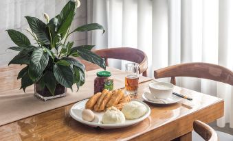 Floral Hotel·Xiapu Xinyi Hotel (Sansha Xiaohao Beach Branch)