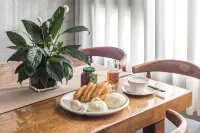 Floral Hotel·Xiapu Xinyi Hotel (Sansha Xiaohao Beach Branch)