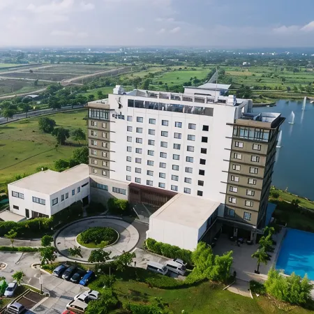Seda Nuvali Laguna near Tagaytay