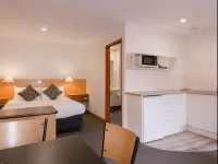 Bay Hotel Apartments Hotels in Sandy Bay