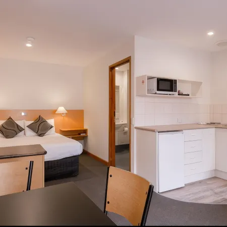 Bay Hotel Apartments