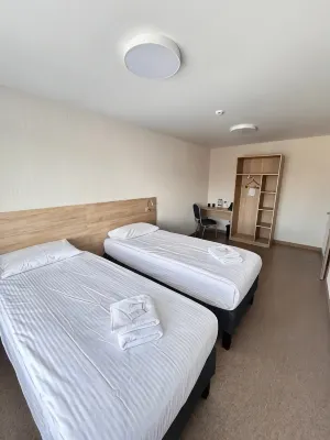 Amaks Kurgan Hotel