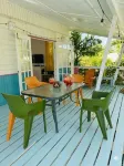 Stroll to Beaches, Restaurants - Spacious 2Br/2Br Apt, Hastings, South Coast