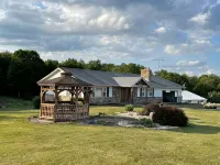 Charming 3-bedroom house with WiFi and AC in superb Accident.Deep Creek Lake - 4-Star