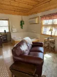 Cozy Cabin Located Just Outside of Wis Dells- Cabin B - Chalets