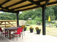 Pink Granite Coast. Gîte for 4/5 people 10 minutes from the beach! Hotels in Trelevern