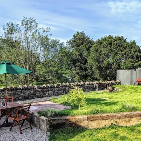 The Hayloft Rustic Glamping Barn, Caldbeck Village