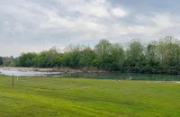 Crawford's Lookout a.k.a-CLO ~ Private RiverFront ~ Outdoor Entertainment Patio