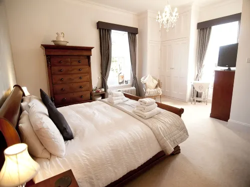 Rock Moor House B&B - 4 Yıldız