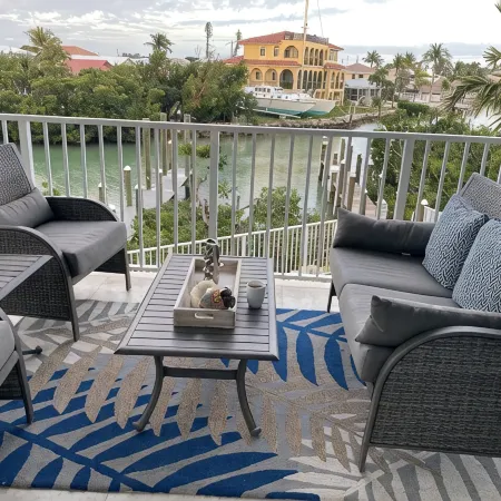 Fall & Winter Specials! 5 Bdrm, 5 Bath,Elevator, Dock,PrivatePool,Walk to Beach!