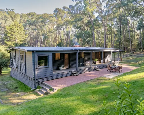 Private forest surround in Yarra Valley - In-between Warburton & Healesville Hotels in Warburton