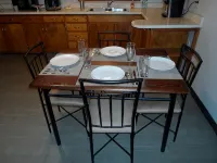 1950's Retro Ranch. Conveniently located off Highway 281 - Homestays