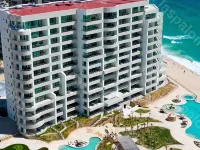 Las Palomas Phase 3 Spectacular Brand New Ground Floor Ocean Front 3 bed/3bath