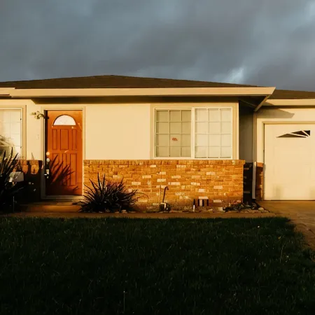 You will love the views of the ocean & location 7 min beach and 15 min Carmel