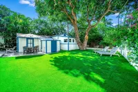 2 BD Historic Delray Beach Cottage walk to the Ave - บูติค