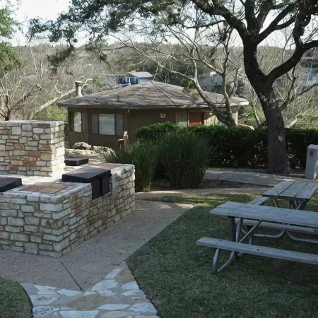 The Treehouse on Lake Travis