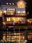 Cozy Cozy Cottage ~ Perfect Location On West Keuka Lake ~ Private Dock! - balcony