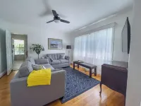 Mary's Place ❤ Bright 3BR with deck/private yard - 3 stjerner