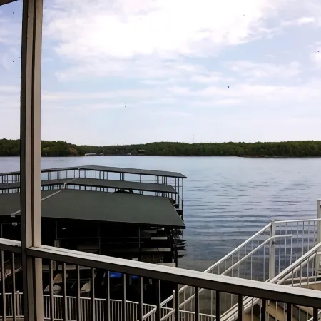 No Steps to Waterfront Condo - Main Channel View, Poolside Access